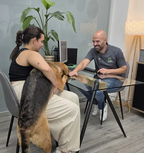 alfredo molina leiva veterinario especializado